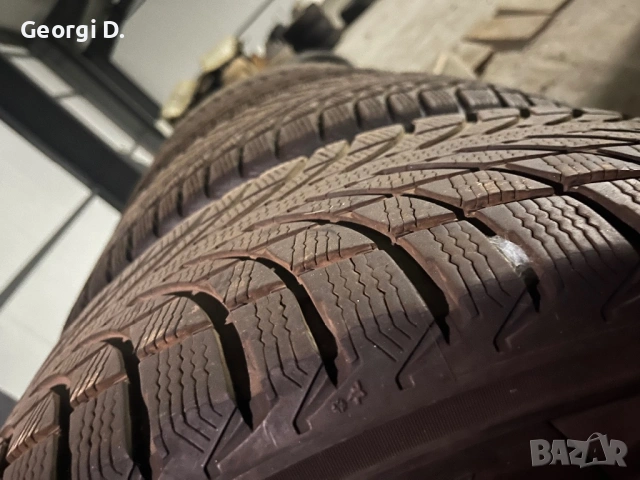 Зимни Гуми Michelin 235/65/18