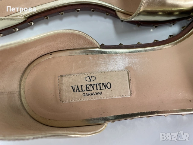Valentino Garavani Rockstud Кожени сандали 38 Оригинал, снимка 14 - Сандали - 54960621