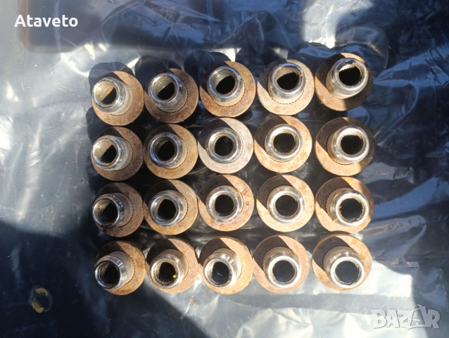 Тойота оригинални гайки за алуминиеви джанти 20 броя, снимка 2 - Гуми и джанти - 54135514