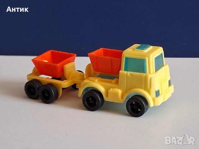 Стари Играчки Kinder , снимка 6 - Колекции - 55075918