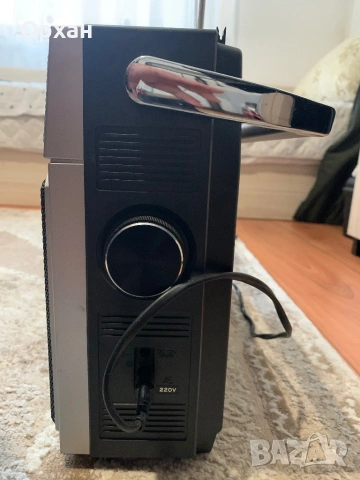 Ретро Класика Universum CTR 2605 Super Sound 16000 – ТОП състояние!, снимка 10 - Радиокасетофони, транзистори - 54456545