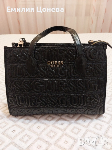 чанта GUESS, снимка 2 - Чанти - 54420760