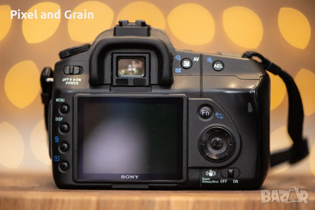 Sony фотоапарат + два обектива и аксесоари комплект Сони, снимка 2 - Фотоапарати - 54615608