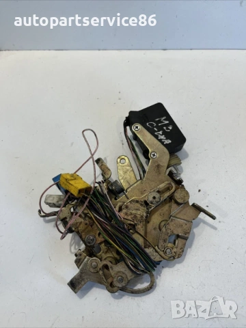 Заключващ механизъм задна дясна врата за Mercedes VW LT Sprinter (1995-2006) 9017301935, снимка 2 - Части - 54204579