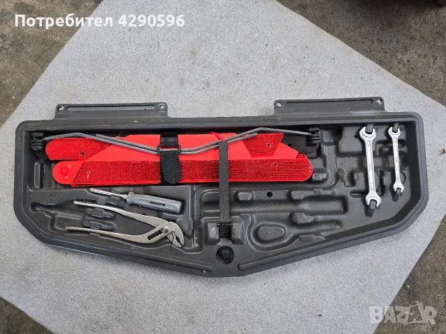 Триъгълник и инструменти за BMW 5 - E39 / БМВ Е39