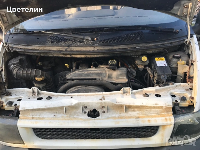 Ford Transit 2.4 TDI 90ks Форд Транзит 2.4ТДИ 90кс На части!, снимка 3 - Бусове и автобуси - 54483055