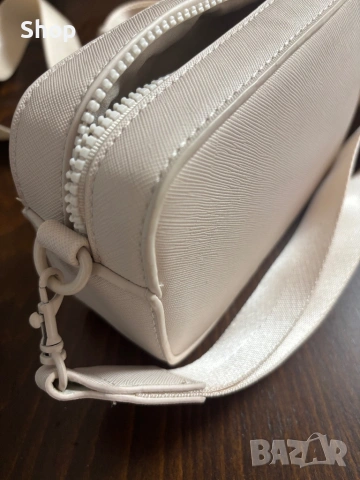 Чанта на Stradivarius , снимка 4 - Чанти - 54067801