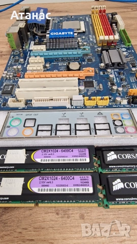 комплект Gigabyte GA-MA790X-UD4 + Phenom II X4 810 + 2GB DDR2 + Планка, снимка 2 - Дънни платки - 54430514