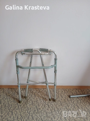 Проходилка за възрастни, снимка 4 - Ролатори - 53986432