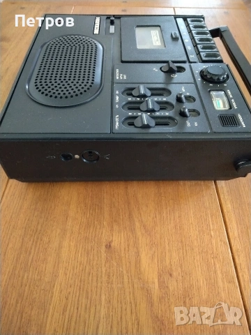 Продавам ретро портативен касетен магнетофон Весна 205-1 /Vesna 205-1 произвеждан в СССР, снимка 7 - Колекции - 54166610