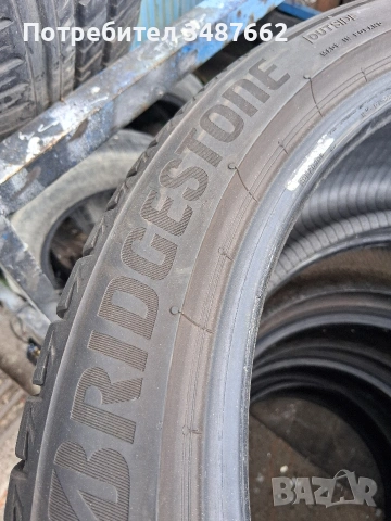 245 40 19 BRIDGESTONE 2бр.летни дот 2023г , снимка 4 - Гуми и джанти - 55070555
