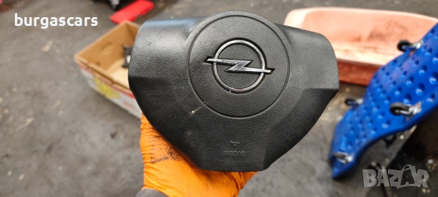 Airbag волан 13 111 348 Opel Zafira B 1.7CDTI - 110к.с.A17DT
