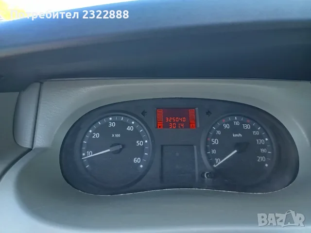 Бус Рено Трафик 2008, снимка 7 - Бусове и автобуси - 55426308
