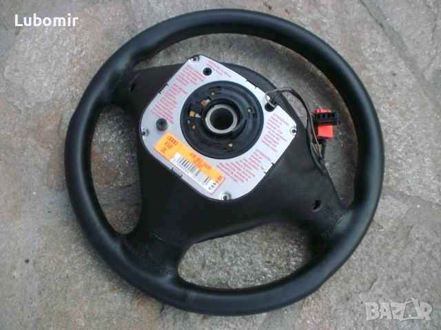 Волан трилъчев , кожен S Line - Audi A4 B5 - 1995 г до 1997 год !, снимка 10 - Аксесоари и консумативи - 53977364