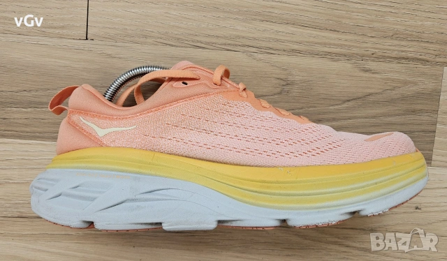 Дамски маратонки Hoka One Bondi 8 - 42, снимка 8 - Маратонки - 55155872