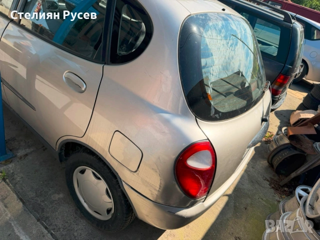 Daihatsu Sirion 1.0 60кс БЕНЗИН  - цена  1290,85 лв или 660евро , моля БЕЗ бартери  - редовни талони, снимка 3 - Автомобили и джипове - 54848616