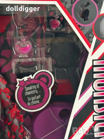 Monster High Kieran Valentine and Spelldon Cauldronello 2 Pack Doll Mattel, снимка 5 - Кукли - 54854520