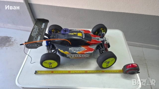 RC бензинова количка kyosho 1:8 , снимка 3 - Коли, камиони, мотори, писти - 54963322