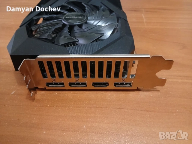 Видеокарта RX 6700 XT 12GB, снимка 2 - Видеокарти - 54965276