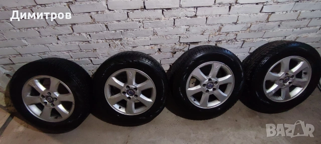 Джанти Volvo XC със зимни гуми Nokian 16'