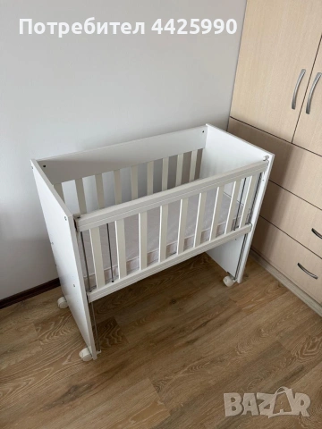 Продавам детско креватче 95*45 в отлично състояние с матрак. , снимка 2 - Бебешки легла и матраци - 55162151