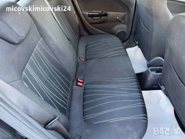 Opel  Corsa 1.2 Klima, снимка 8 - Автомобили и джипове - 54595059
