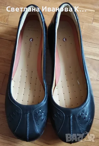 Черни дамски обувки (тип балерини) на марката Clarks
