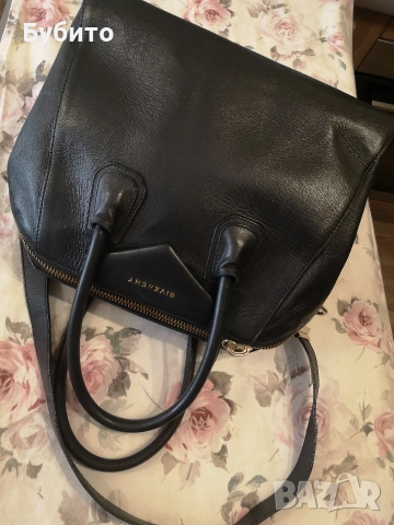 Кожени чанти Givenchy, Tosca Blu , снимка 9 - Чанти - 54444897