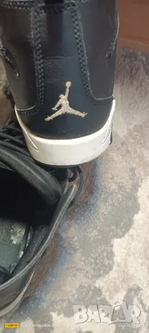 Nike Jordan кожени , снимка 4 - Детски маратонки - 55581317