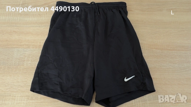 Nike черни детски футболни шорти размер L като ново