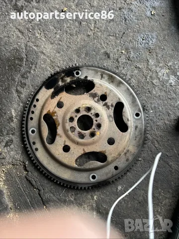 Маховик 9X236K375BB за Land Rover Discovery 4 TDV6 2010–2016, снимка 3 - Части - 55477758