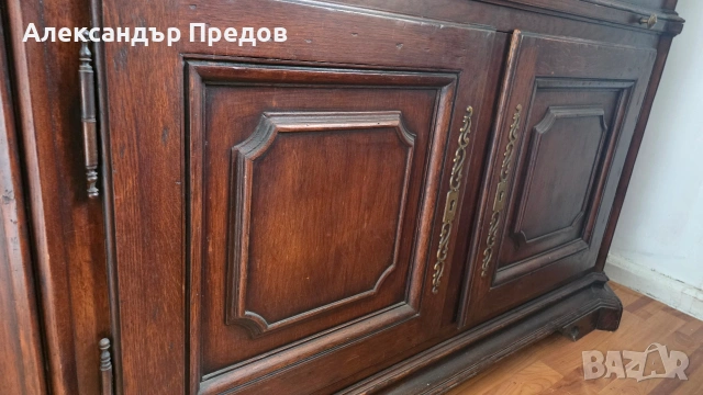 Старинен шкаф от масив, снимка 4 - Антикварни и старинни предмети - 54255188