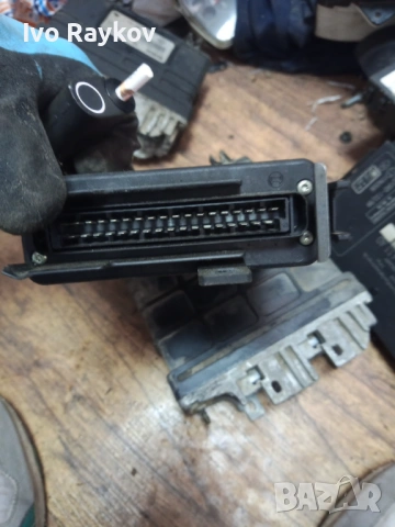 Компютър , ECU , VW Passat 2.0i 1992г. 0261200273 , 443907311C , снимка 2 - Части - 54382714