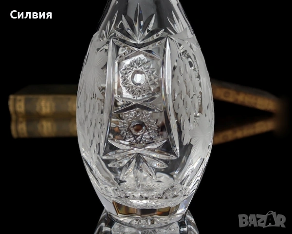 Кристален декантер , снимка 4 - Антикварни и старинни предмети - 55075817