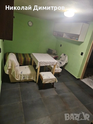 Самостоятелен етаж от къща. Варна кв. Трошево 