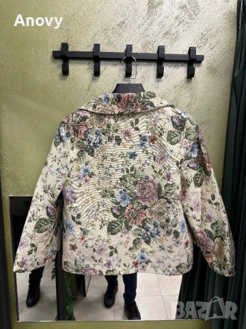 🌸 Дамско късо сако MINTH – флорален десен – 45€, снимка 3 - Якета - 54371840