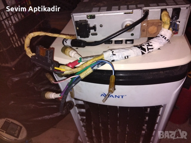 Автомобилно радио Alpine , снимка 2 - Радиокасетофони, транзистори - 54891663
