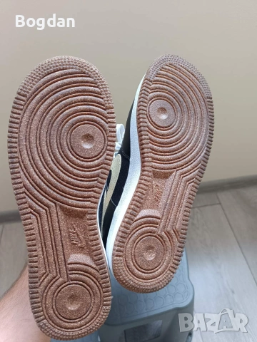 Дамски маратонки Nike Air Force 1 Low ''Pomegranate'' , 38.5 размер, снимка 5 - Маратонки - 55069884
