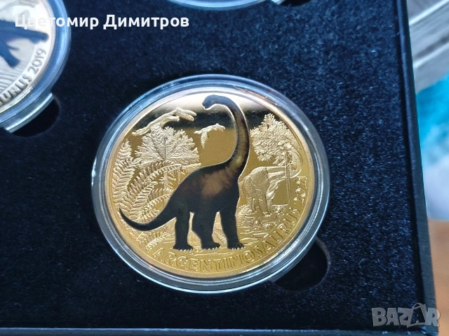 Кутия с 5 броя монети динозаври , снимка 2 - Нумизматика и бонистика - 55039121