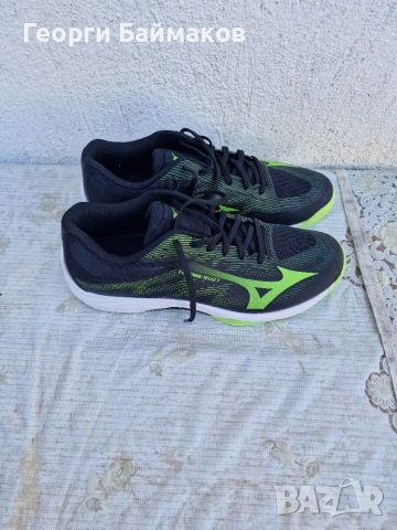 Обувки Mizuno Linghthing Select, снимка 3 - Спортна екипировка - 55281225