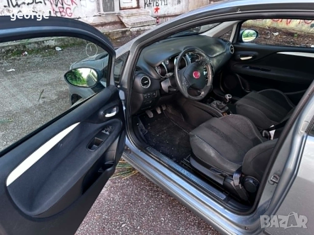 Fiat Punto 1.3 дизел Multijet Evo 95 к.с 2010 година, снимка 11 - Автомобили и джипове - 55104110