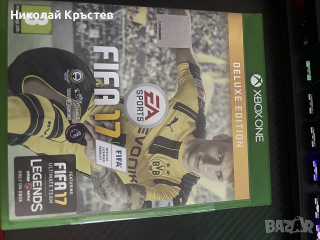 XBOX ONE S с два контролера и две игри, снимка 3 - Xbox конзоли - 55346090