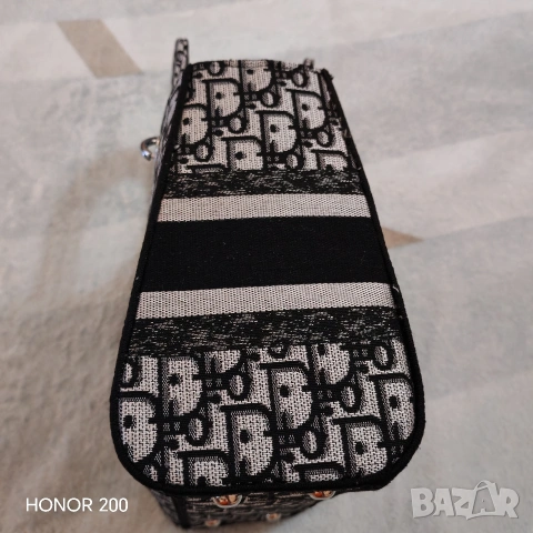 Дамска чанта CHRISTIAN DIOR, реплика. , снимка 5 - Чанти - 54989020