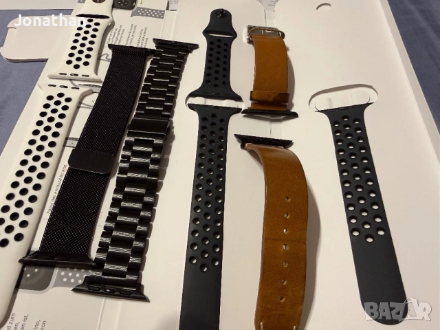 Apple Watch SE Nike Edition, снимка 4 - Смарт часовници - 54812257