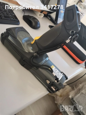 Комплект 6 бр. Zebra Symbol MC9200 / MC92N0 + зарядни станции и батерии – нови, снимка 11 - Електронни четци - 55285475