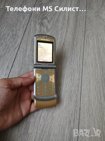 Motorola V3i Dolce & Gabanna Gold, снимка 3 - Motorola - 55191690