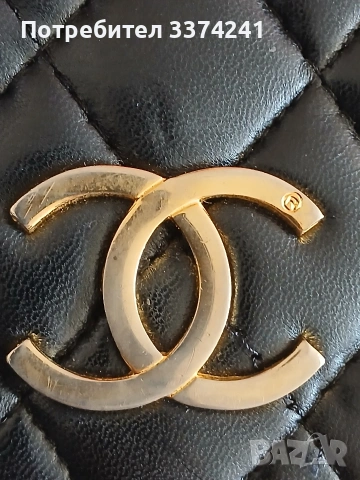 Малка кожена чанта Chanel, снимка 3 - Чанти - 54319559