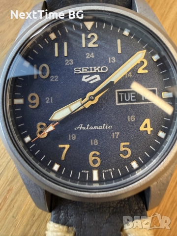Мъжки автоматичен часовник Seiko 5 Sports Field (SRPG39K1) — пълен комплект + доп. каишка, снимка 4 - Мъжки - 55583735