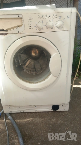 На части пералня Indesit WIXL 125