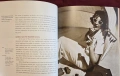 Културна история на червилото / Read my lips. A Cultural History of Lipstick, снимка 4